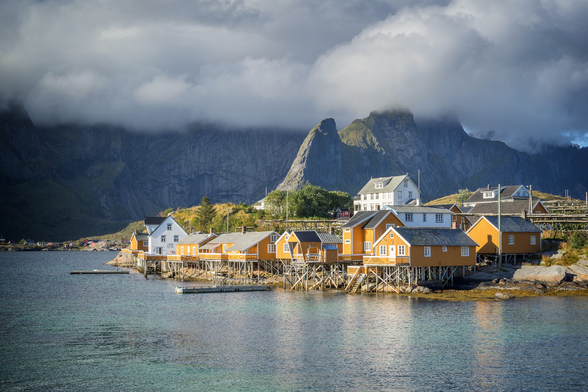 Sakrisøy - Lofoten, Norway - SCHIEFLICHT FOTOGRAFIE