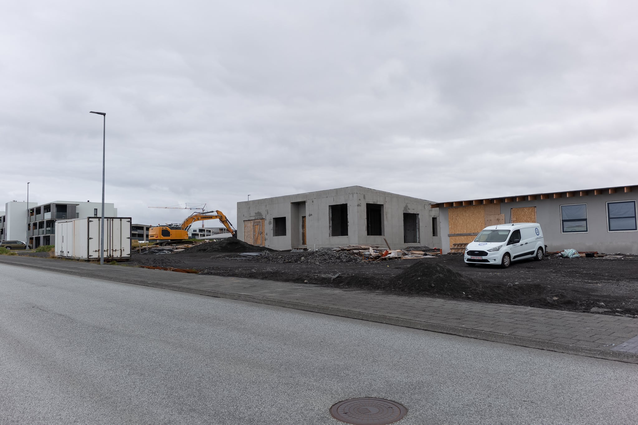 Baustelle in Njarðvík Neubauten und Baustelle am Rand von Njarðvík