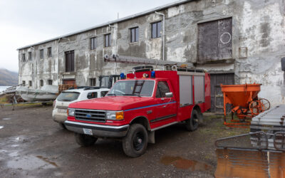 Njarðvík und Djúpavík – zwei Orte aus Beton